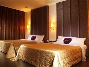 Beverly Garden Motel Чиай Сити Екстериор снимка